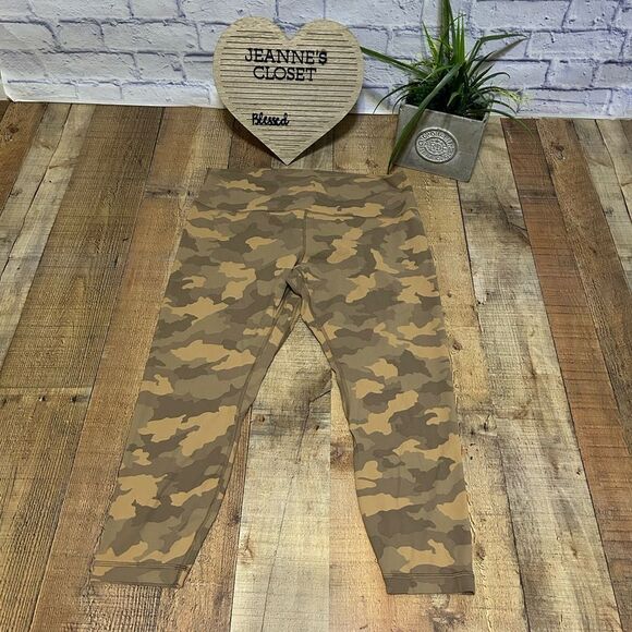 Lululemon Align High-Rise Pant 25"
Heritage 365 Camo Beige Multi size 18 - Picture 7 of 15